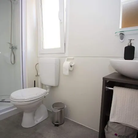 Oaza Mira 2 Mobile House - Camp Basko Polje *